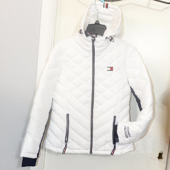 Tommy Hilfiger Ladies' Packable Jacket White - Picture 2 of 9